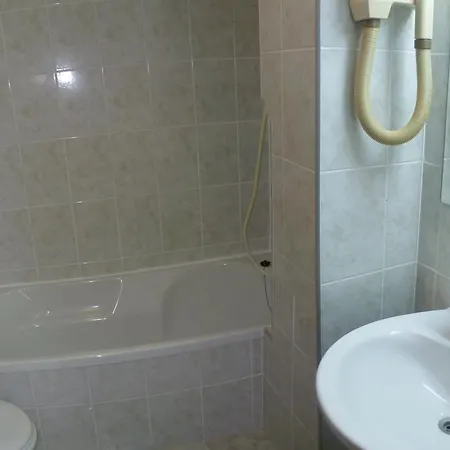 Residencial Imperial 3* לוסו