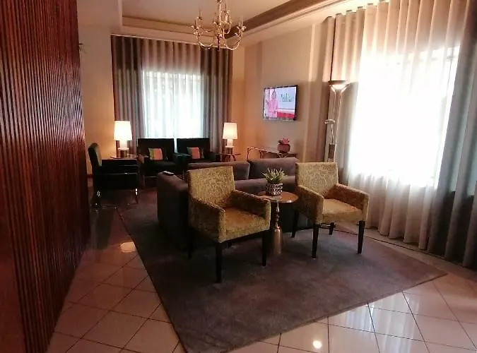 Residencial Imperial בית הארחה